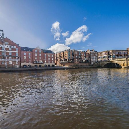 Woodsmill Quay Riverside Apartment - Heart Of York Eksteriør bilde