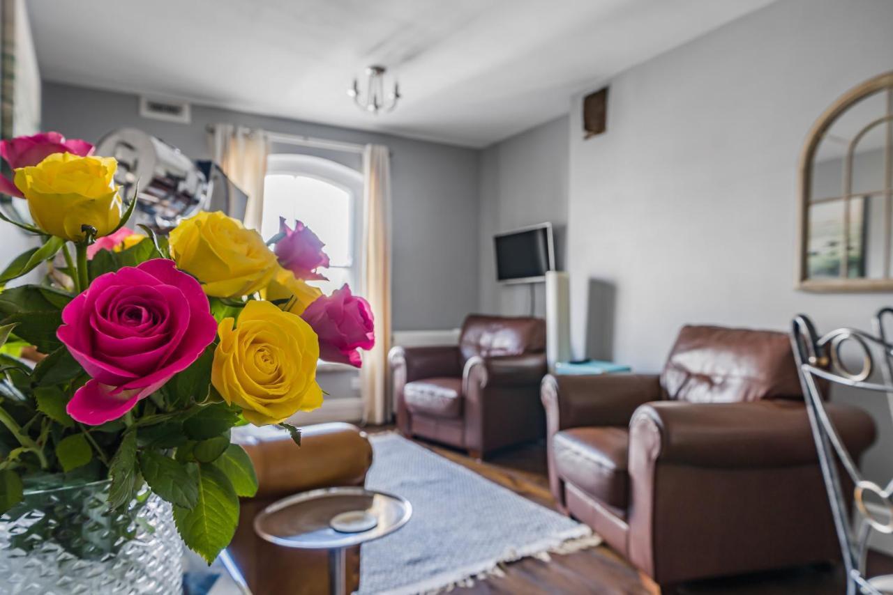 Woodsmill Quay Riverside Apartment - Heart Of York Eksteriør bilde